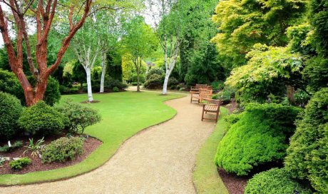 Aménagement de jardin et d’allée moderne - Aix-les-Bains - La Maison Des Travaux